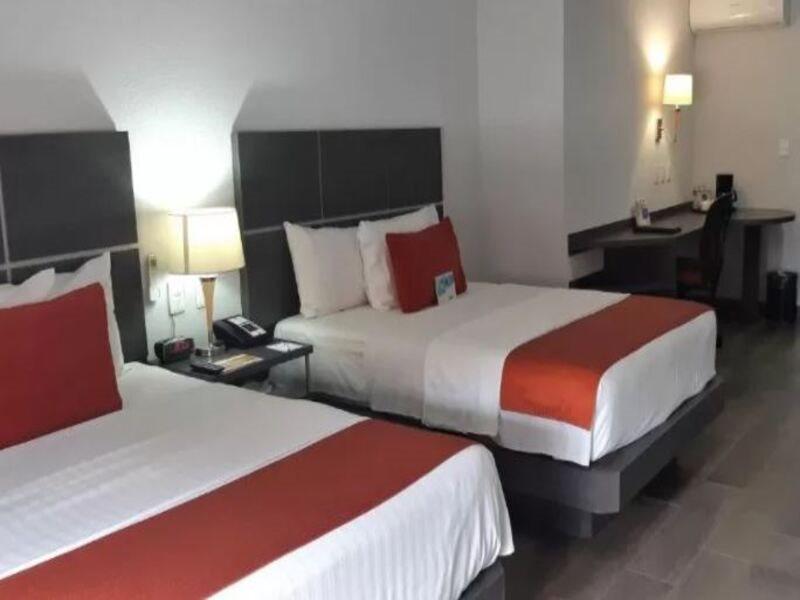 Hotel Bewow Querétaro Dış mekan fotoğraf