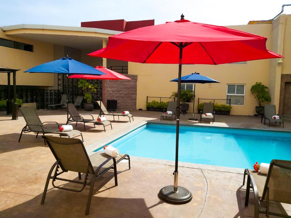 Hotel Bewow Querétaro Dış mekan fotoğraf
