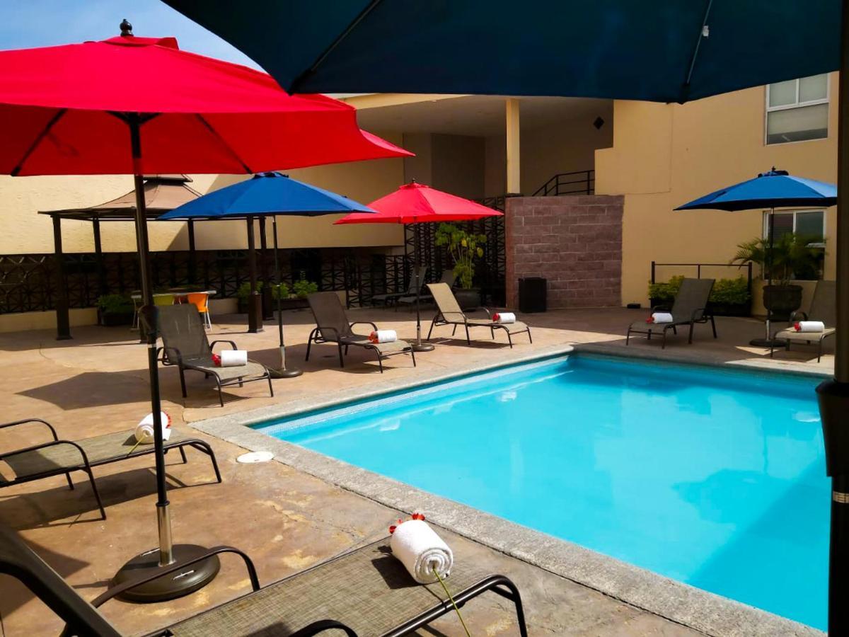 Hotel Bewow Querétaro Dış mekan fotoğraf