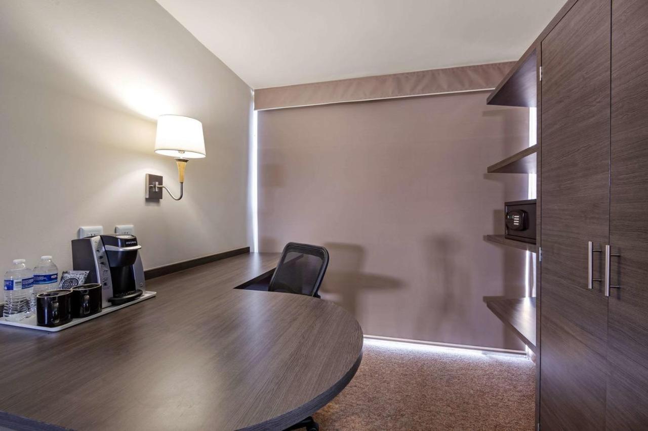 Hotel Bewow Querétaro Dış mekan fotoğraf