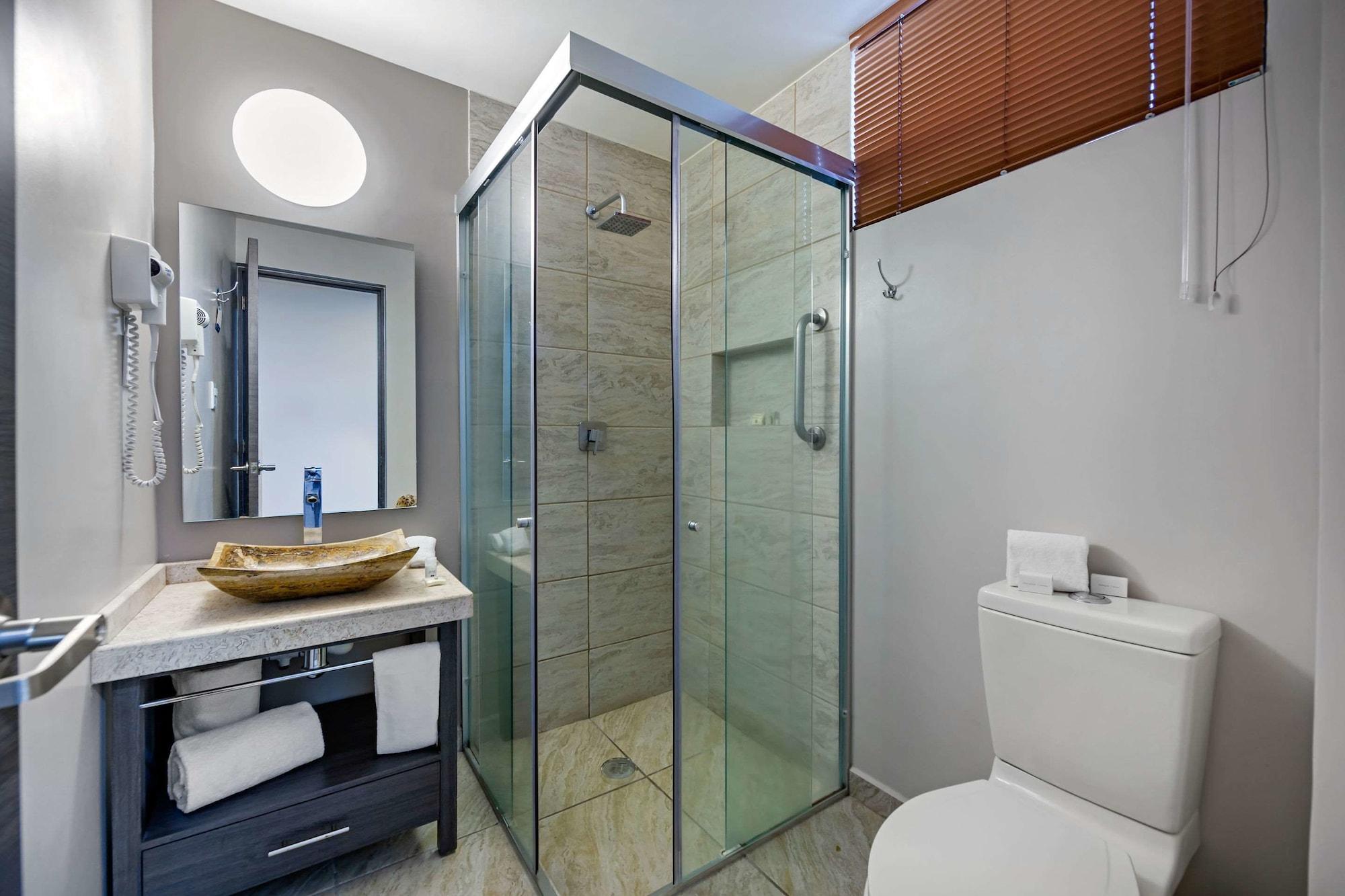 Hotel Bewow Querétaro Dış mekan fotoğraf
