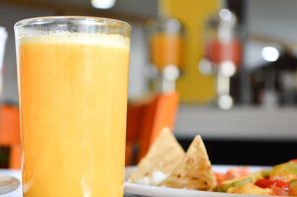 Hotel Bewow Querétaro Dış mekan fotoğraf