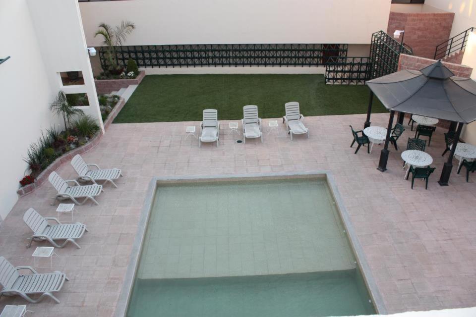 Hotel Bewow Querétaro Dış mekan fotoğraf